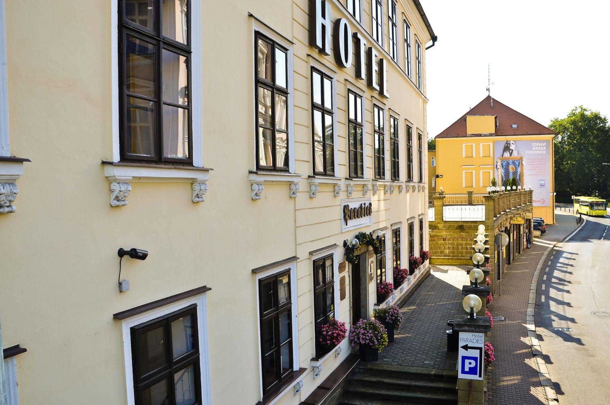 Hotel Paradies Teplice Dış mekan fotoğraf