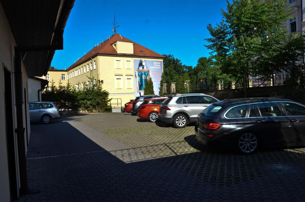 Hotel Paradies Teplice Dış mekan fotoğraf